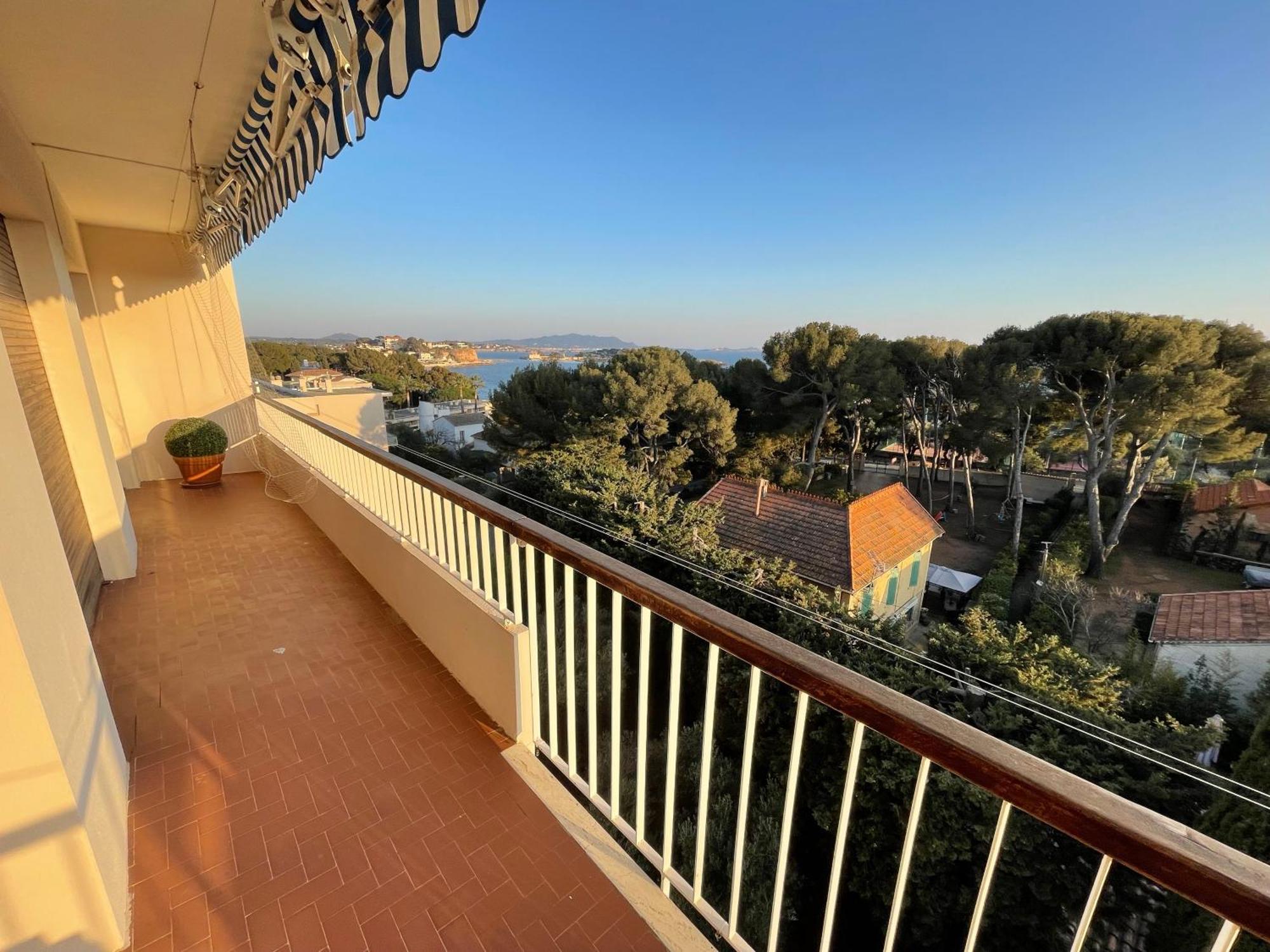 Appartement T3 Terrasse Vue Mer 방돌 외부 사진