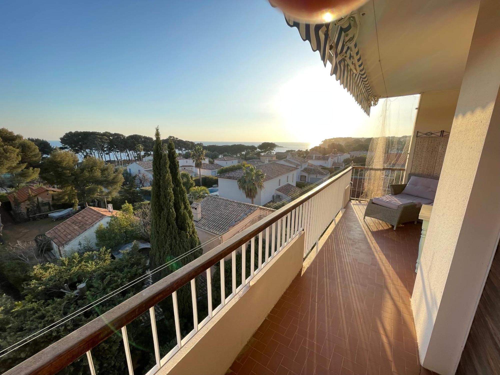 Appartement T3 Terrasse Vue Mer 방돌 외부 사진